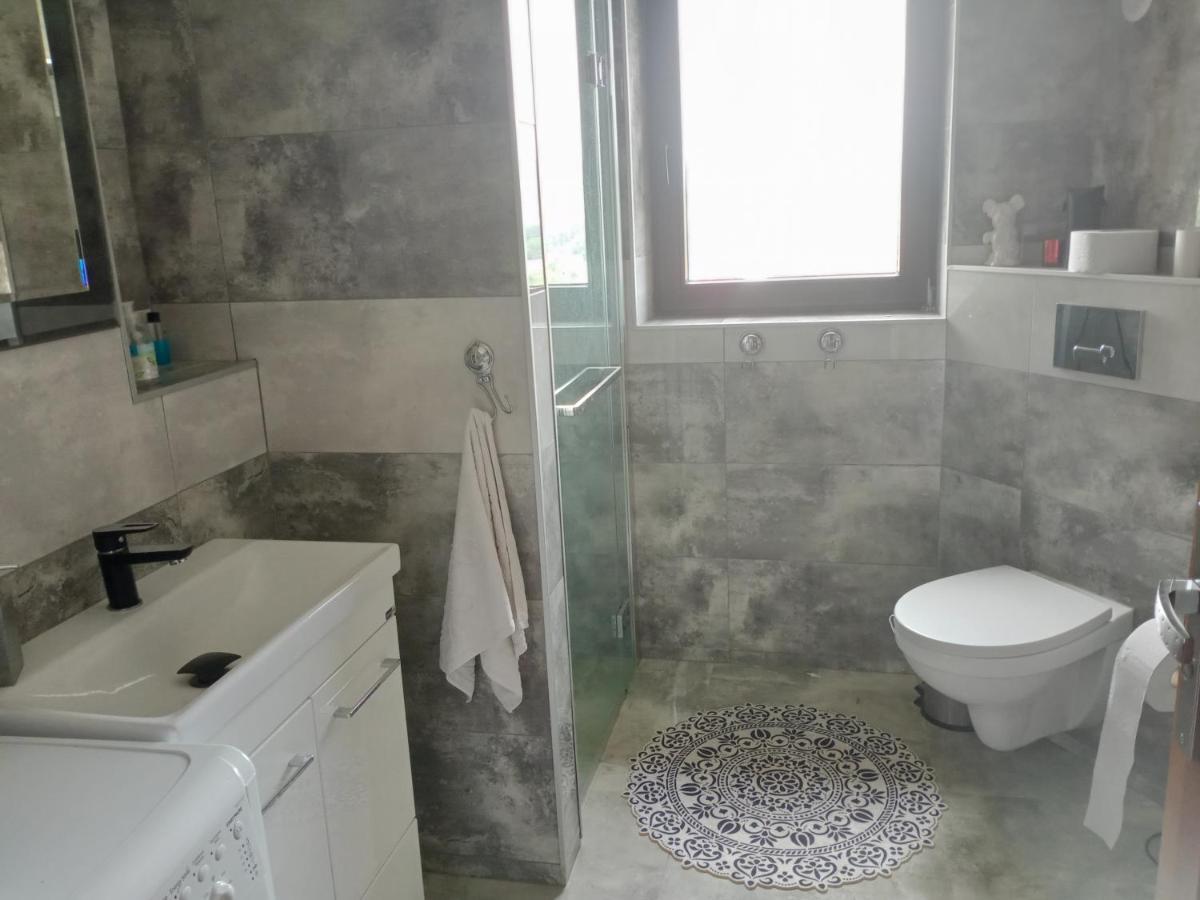 Villa Pod Roza Kasina Wielka Esterno foto